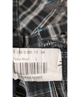 563060 Once Again, la référence de la friperie en ligne pour des achats de vêtements d'occasion sans souci et en état parfait.