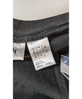 Expérience d'achat simple et satisfaisante pour cette fripe 563091 de qualité, offert par Once Again.