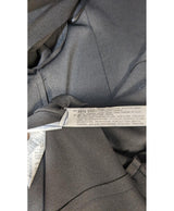 La garantie Once Again : 563133 vêtements d'occasion de marque en état irréprochable.