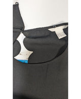 Expérience d'achat simple et satisfaisante pour cette fripe 563261 de qualité, offert par Once Again.