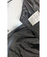 La garantie Once Again : 563263 vêtements d'occasion de marque en état irréprochable.