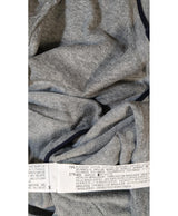 Expérience d'achat simple et satisfaisante pour cette fripe 563323 de qualité, offert par Once Again.