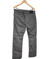 La garantie Once Again : 563334 vêtements d'occasion de marque en état irréprochable.