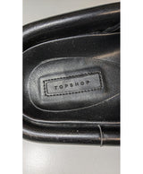 Shopping simplifié avec Once Again pour 563403 : trouvez des pièces uniques en très bon état en quelques clics.