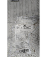 La garantie Once Again : 563450 vêtements d'occasion de marque en état irréprochable.
