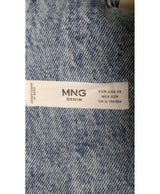 La garantie Once Again : 563465 vêtements d'occasion de marque en état irréprochable.