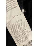 Expérience d'achat simple et satisfaisante pour cette fripe 563512 de qualité, offert par Once Again.