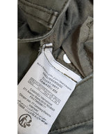 Expérience d'achat simple et satisfaisante pour cette fripe 563514 de qualité, offert par Once Again.