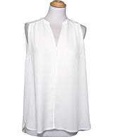 Expérience d'achat simple et satisfaisante pour cette fripe 563664 de qualité, offert par Once Again.