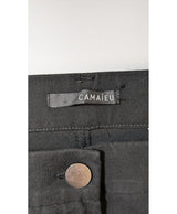 Le choix intelligent pour la mode durable, cette pièce 563703 Once Again allie parfait état et prix abordable.