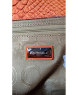 Le choix intelligent pour la mode durable, cette pièce 563713 Once Again allie parfait état et prix abordable.