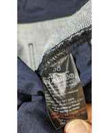Le choix intelligent pour la mode durable, cette pièce 563836 Once Again allie parfait état et prix abordable.