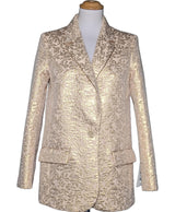 La garantie Once Again : 563860 vêtements d'occasion de marque en état irréprochable.