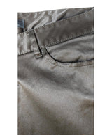 La garantie Once Again : 563864 vêtements d'occasion de marque en état irréprochable.