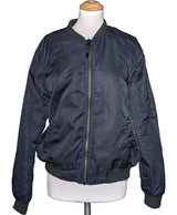 Expérience d'achat simple et satisfaisante pour cette fripe 563988 de qualité, offert par Once Again.