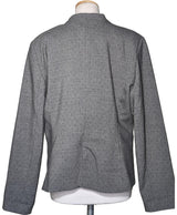 564156 Once Again, la référence de la friperie en ligne pour des achats de vêtements d'occasion sans souci et en état parfait.