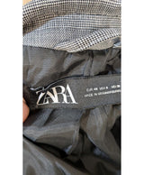 564165 Once Again, la référence de la friperie en ligne pour des achats de vêtements d'occasion sans souci et en état parfait.