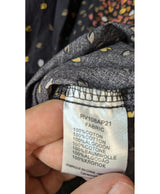 Expérience d'achat simple et satisfaisante pour cette fripe 564230 de qualité, offert par Once Again.
