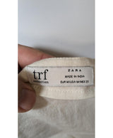 Expérience d'achat simple et satisfaisante pour cette fripe 564240 de qualité, offert par Once Again.