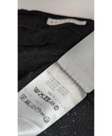 Expérience d'achat simple et satisfaisante pour cette fripe 564351 de qualité, offert par Once Again.