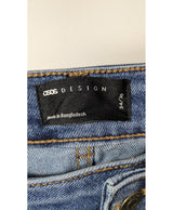 La garantie Once Again : 564416 vêtements d'occasion de marque en état irréprochable.