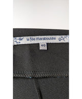 564479 Once Again, la référence de la friperie en ligne pour des achats de vêtements d'occasion sans souci et en état parfait.