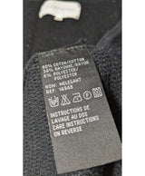 La garantie Once Again : 564611 vêtements d'occasion de marque en état irréprochable.
