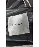 Shopping simplifié avec Once Again pour 564623 : trouvez des pièces uniques en très bon état en quelques clics.