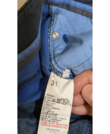 564866 Once Again, la référence de la friperie en ligne pour des achats de vêtements d'occasion sans souci et en état parfait.