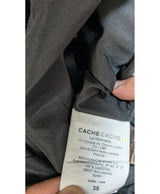 Élégance responsable avec cette pièce vintage 564914 en parfait état, sélectionnée par Once Again.