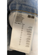 La garantie Once Again : 564933 vêtements d'occasion de marque en état irréprochable.