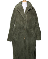 La garantie Once Again : 565496 vêtements d'occasion de marque en état irréprochable.