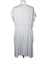 Expérience d'achat simple et satisfaisante pour cette fripe 565552 de qualité, offert par Once Again.