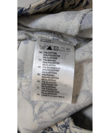 565647 Once Again, la référence de la friperie en ligne pour des achats de vêtements d'occasion sans souci et en état parfait.