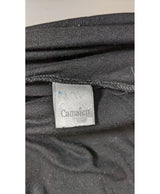 565856 Once Again, la référence de la friperie en ligne pour des achats de vêtements d'occasion sans souci et en état parfait.