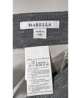 565912 Once Again, la référence de la friperie en ligne pour des achats de vêtements d'occasion sans souci et en état parfait.