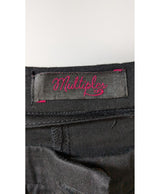 Le choix intelligent pour la mode durable, cette pièce 566351 Once Again allie parfait état et prix abordable.