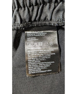 Le choix intelligent pour la mode durable, cette pièce 566601 Once Again allie parfait état et prix abordable.