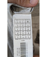 Élégance responsable avec cette pièce vintage 566834 en parfait état, sélectionnée par Once Again.