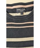 Expérience d'achat simple et satisfaisante pour cette fripe 566921 de qualité, offert par Once Again.
