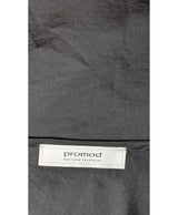 Élégance responsable avec cette pièce vintage 567594 en parfait état, sélectionnée par Once Again.