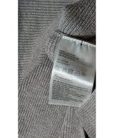 La garantie Once Again : 567654 vêtements d'occasion de marque en état irréprochable.