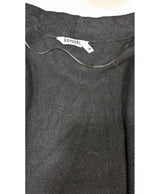 567858 Once Again, la référence de la friperie en ligne pour des achats de vêtements d'occasion sans souci et en état parfait.