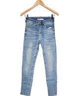 La garantie Once Again : 567893 vêtements d'occasion de marque en état irréprochable.