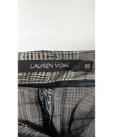 568205 Once Again, la référence de la friperie en ligne pour des achats de vêtements d'occasion sans souci et en état parfait.