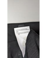 568665 Once Again, la référence de la friperie en ligne pour des achats de vêtements d'occasion sans souci et en état parfait.