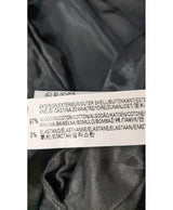 Le choix intelligent pour la mode durable, cette pièce 568867 Once Again allie parfait état et prix abordable.