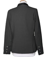 La garantie Once Again : 568875 vêtements d'occasion de marque en état irréprochable.