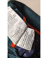 La garantie Once Again : 568880 vêtements d'occasion de marque en état irréprochable.