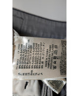 568933 Once Again, la référence de la friperie en ligne pour des achats de vêtements d'occasion sans souci et en état parfait.